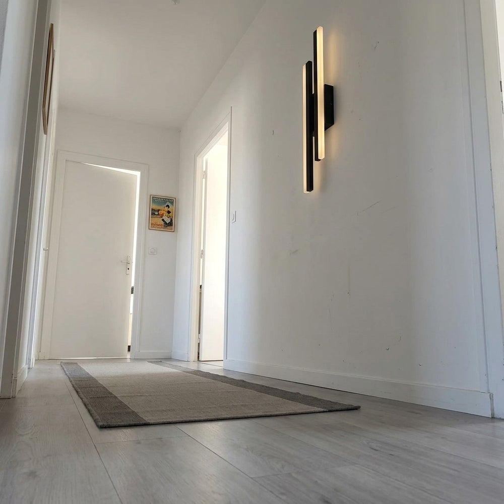 Applique murale salon LED design en métal, 50 cm - db couloir vu d en bas miroir #noir #droite