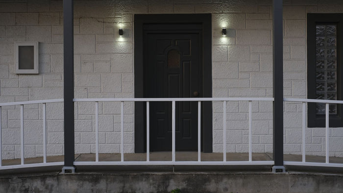 Applique murale extérieure LED : lumens, IP et blanc chaud selon l'usage