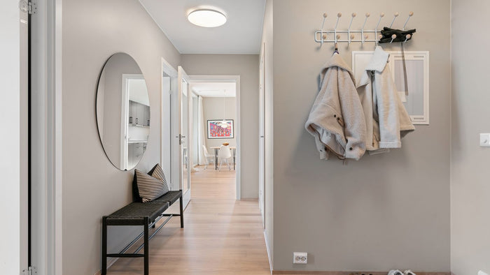 Lustre pour couloir et plafonnier d'entrée : le guide du plafond