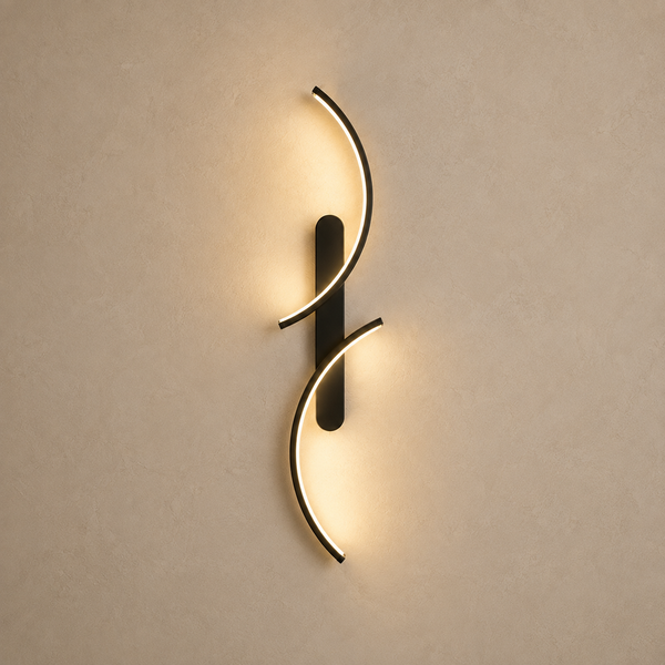 Applique murale salon LED forme C, design minimaliste