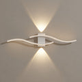 Applique murale salon LED, design moderne et simple - applique vague blanche allumee vue de face #blanc
