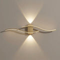Applique murale salon LED, design moderne et simple - applique vague doree allumee vue de face #or