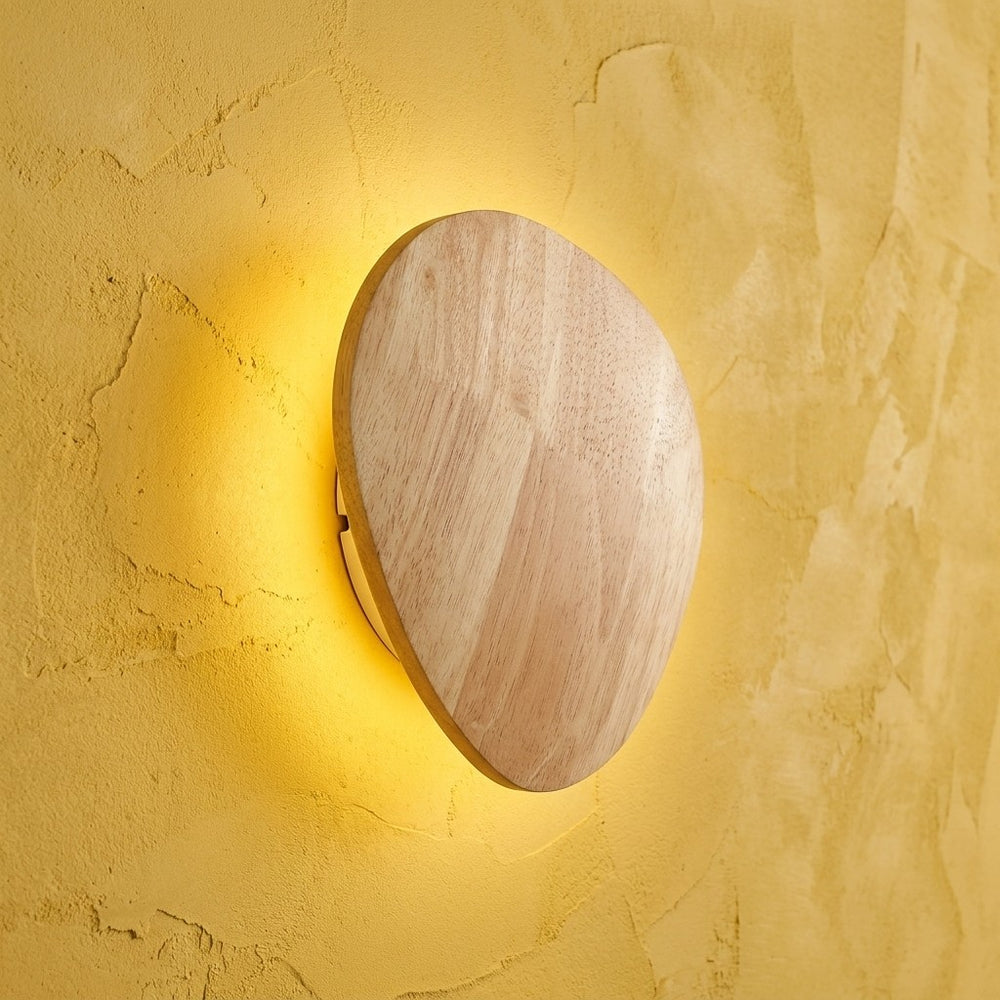 Applique murale chambre en bois, ronde, style nordique - bois ovale 01 mur jaune enduit #ovale