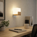 Applique murale salon en bois carrée, LED 3 températures G9 - cubo 05 au dessus du bureau