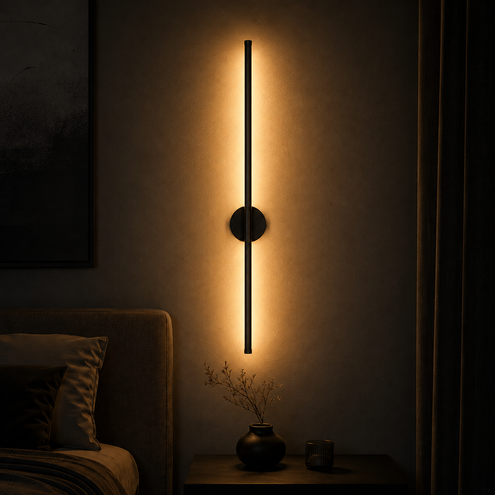 Applique tube LED noire 80 cm la nuit, seule source de lumière #noir-80-cm