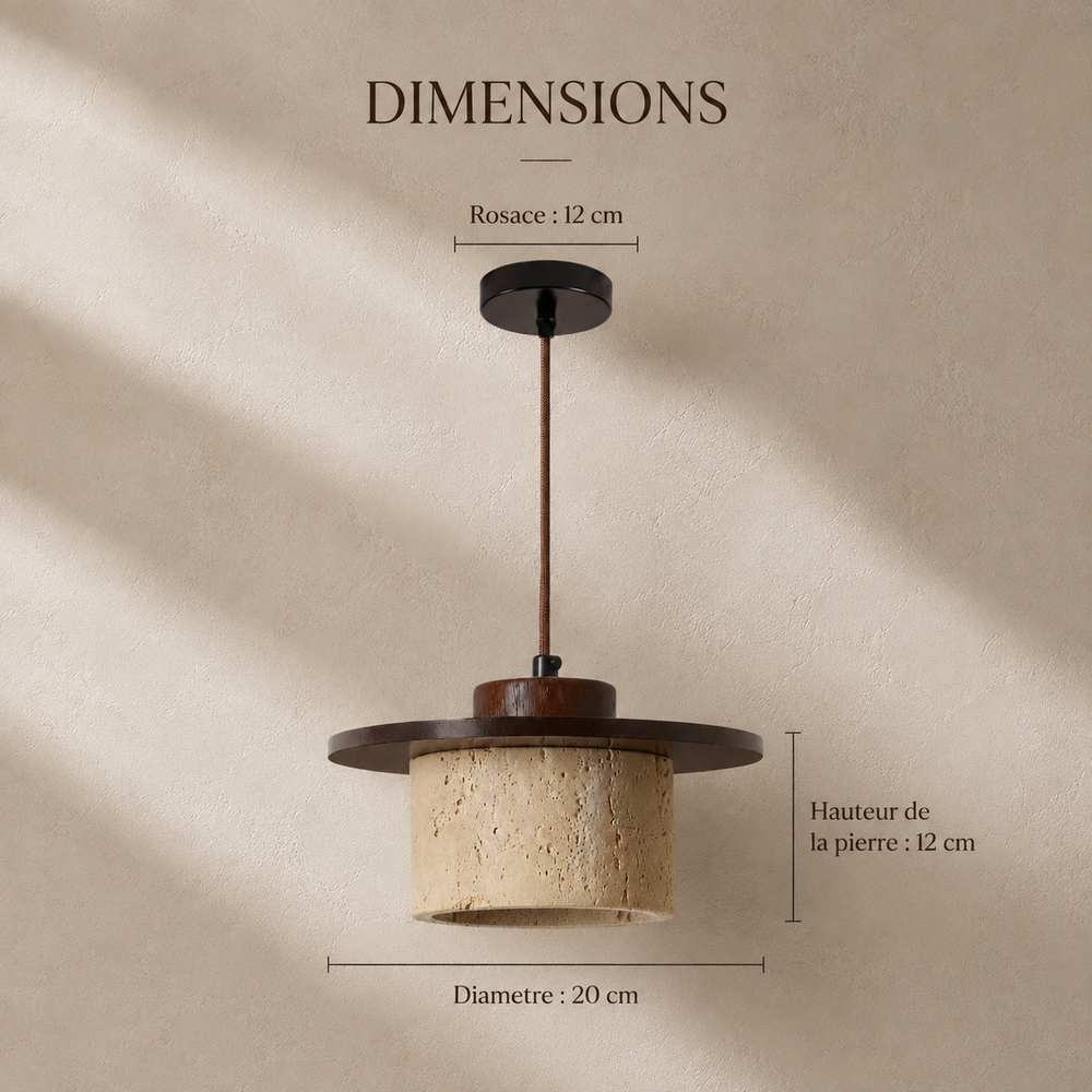 Dimensions : diametre 20 cm, hauteur de la pierre 12 cm, rosace 12 cm